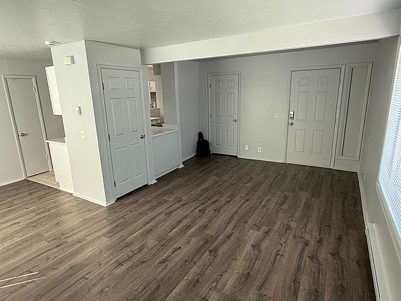 3rd image of 4047 W 3275 S APT A