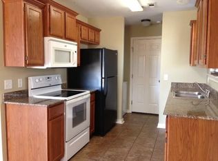 581 Tamarron Dr, Centerton, AR 72719