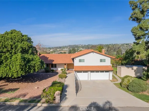 15750 Pounders Dr, Riverside, CA 92504