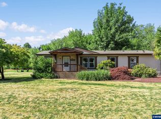34280 E Lacomb Rd, Lebanon, OR 97355
