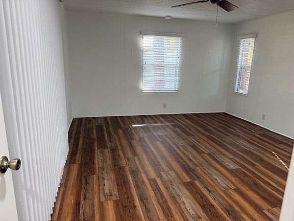 3rd image of 591 E Club Blvd