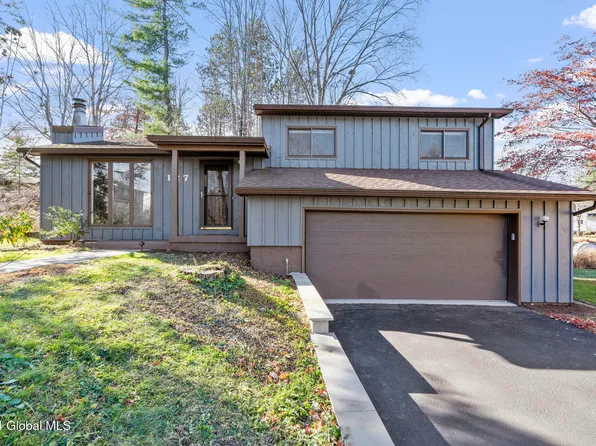 127 Jordan Boulevard, Delmar, NY 12054