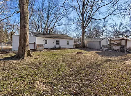 1902 Meadow Dr — Photo 11