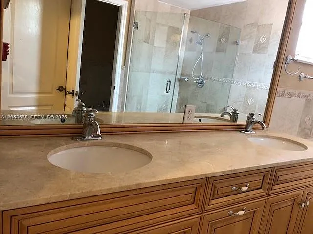 5273 NW 113th Ave — Photo 14