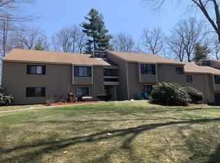3 Thayer Pond Dr #14, Oxford, MA 01540