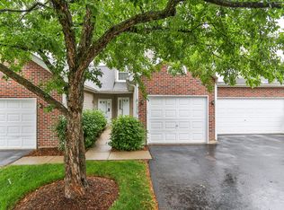1379 Grandview Ct, Algonquin, IL 60102