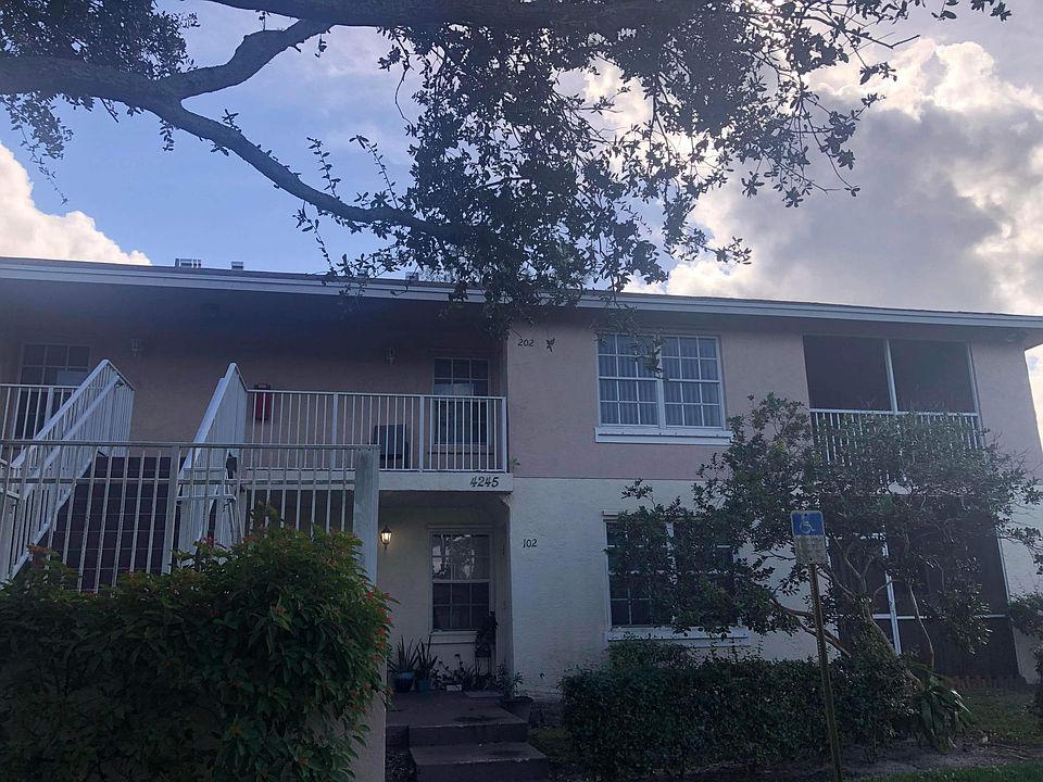 4245 S 57th Ave APT 202, Greenacres, FL 33463 Zillow