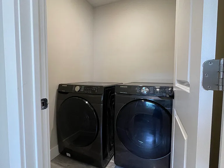 1626 Robinson Rd SE — Photo 18