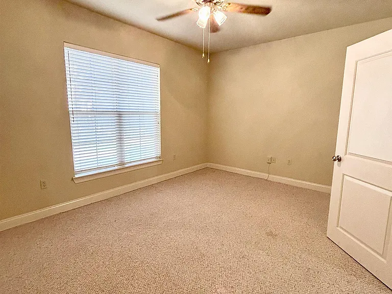 4848 Windsor Village Dr #63 — Photo 13
