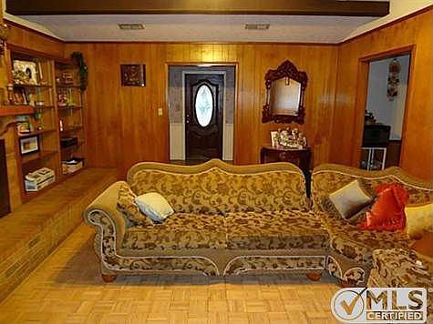 4th image of 6809 Wilton Dr