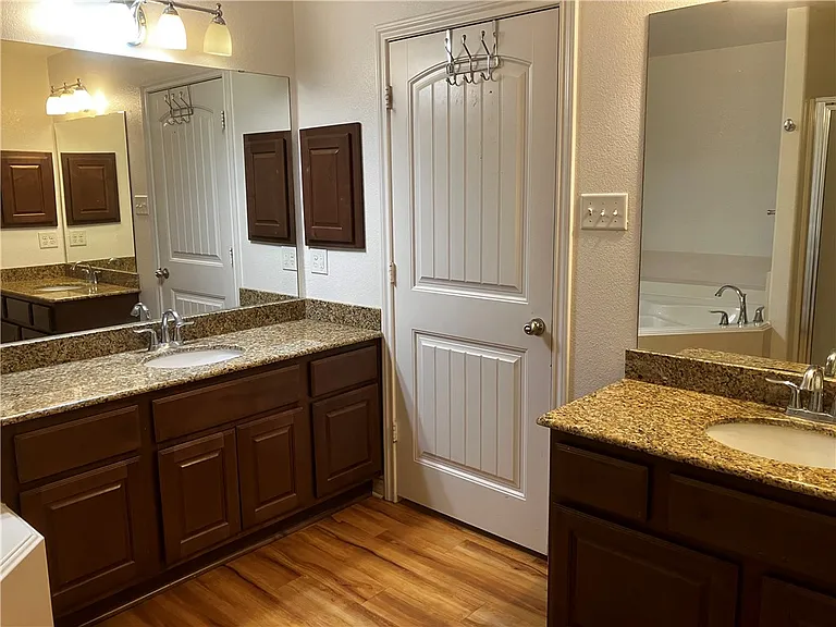 903 Emerald Dove Ave — Photo 14