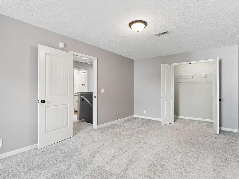 4828 Octavia St — Photo 21