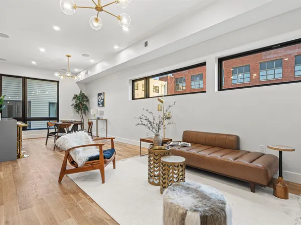 32 Hancock Avenue image 3 of 38