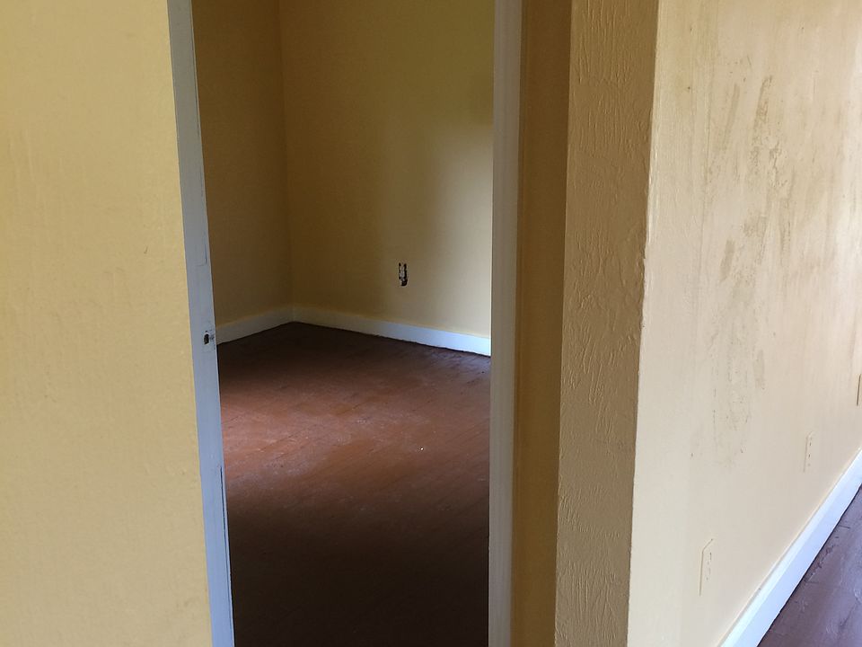 1st image of 135 Taylor Ave