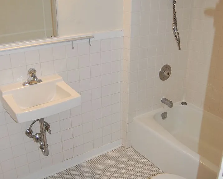 1739 G St. — Photo 19
