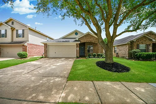 26131 Travis Brook Dr Photo 1