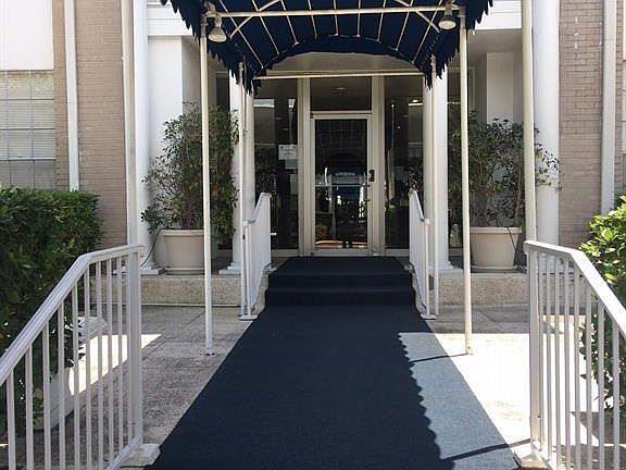 5th image of 2701 Bellefontaine St APT B4