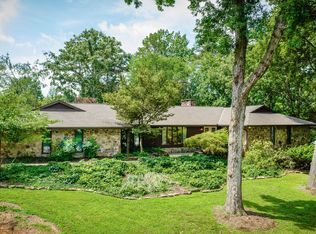 5504 Cove Island Rd, Knoxville, TN 37919