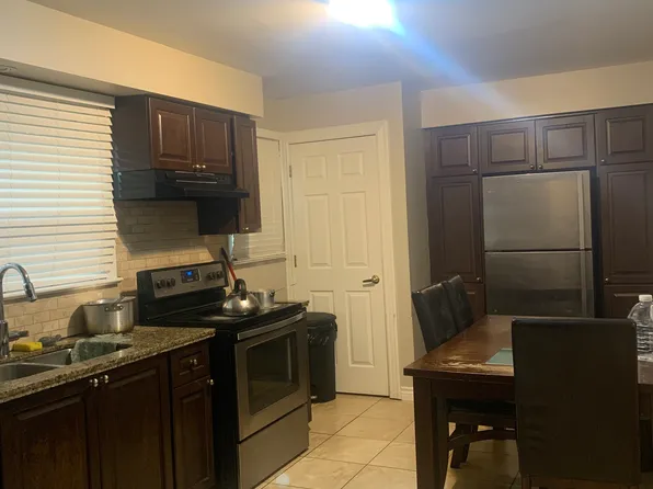 254 Upper Paradise Rd, Hamilton, ON L9C 5C2