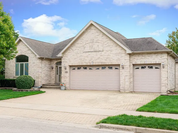 136 Rose Dr, Bloomingdale, IL 60108
