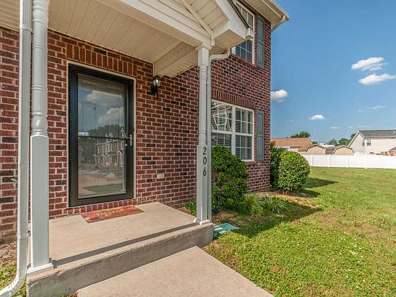 2nd image of 206 Glen Valley Cir