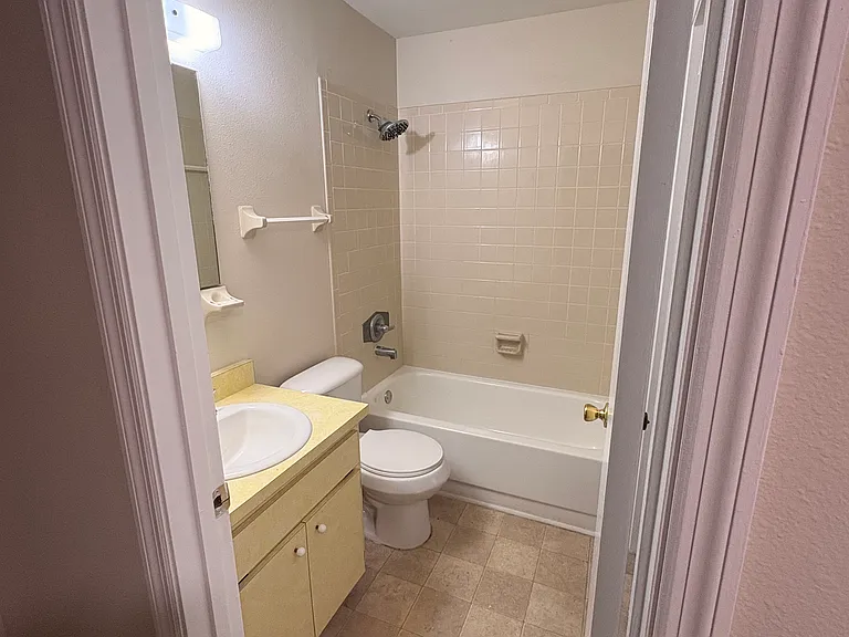 1056 Spirit Lake Rd — Photo 9
