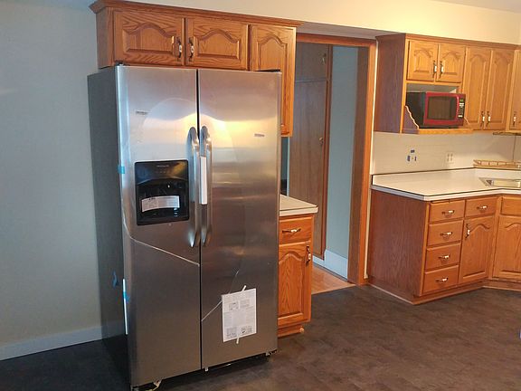 New frig and microwave