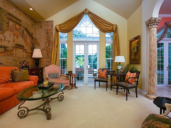 5th image of 105 River Oak Ln