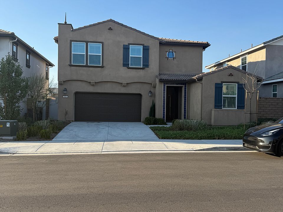 1st image of 840 Orangedale Ave