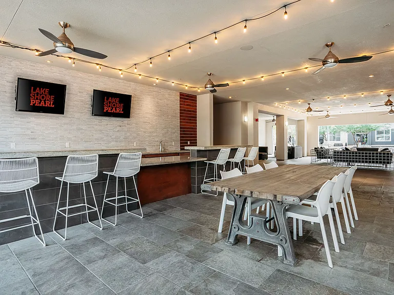 Lakeshore Pearl — Photo 30