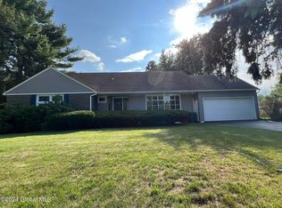 2392 Troy Schenectady Rd, Niskayuna, NY 12309