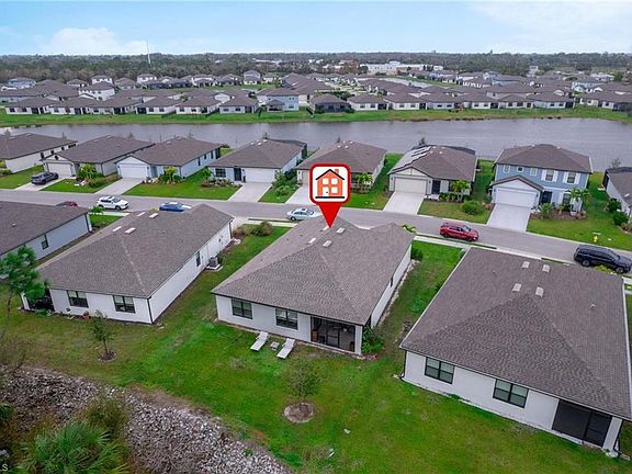 4th image of 16044 Beachberry DR