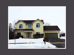506 Juniper Dr, North Aurora, IL 60542