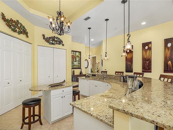 5th image of 2797 1st St APT 2205