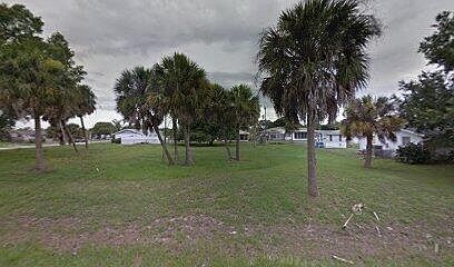 2nd image of 1525 Page Street