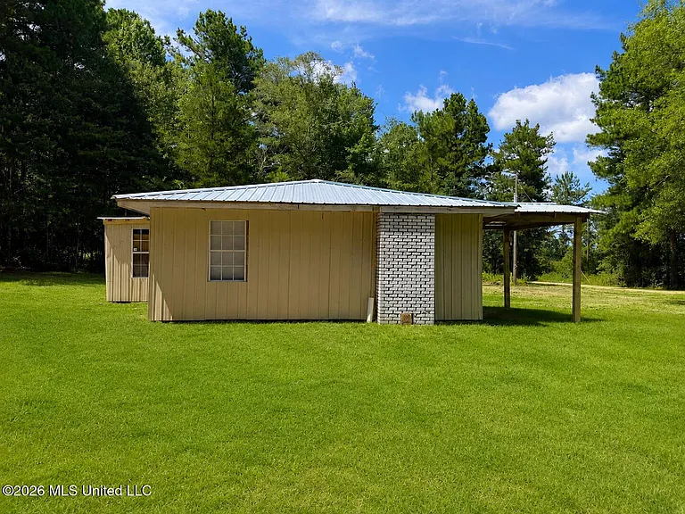 164 County Road 179 — Photo 11