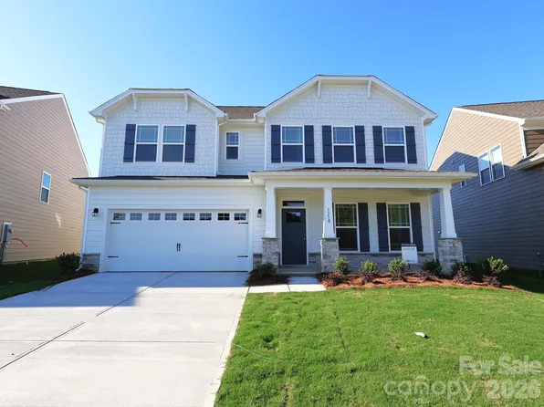 1350 Fremont Dr, Wingate, NC 28174