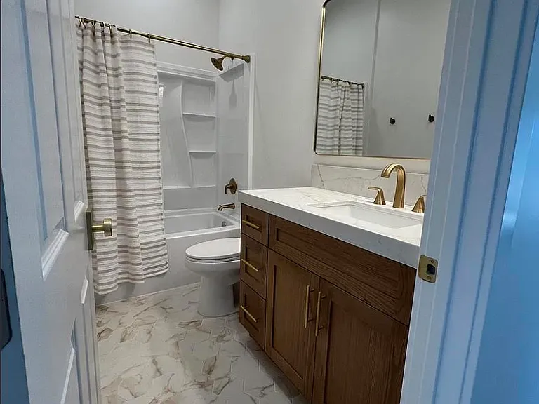 1533 Avohill Dr — Photo 13