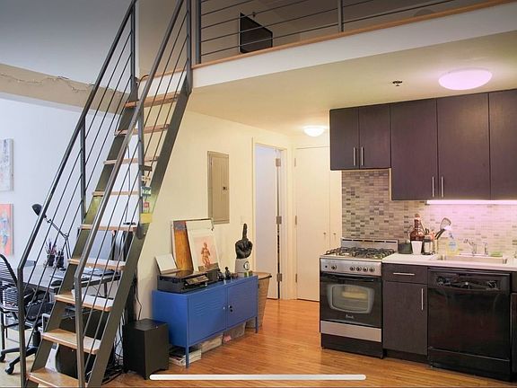4th image of 342 Eldert St #C8