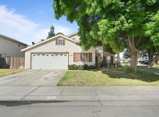 9410 Paradise Ave, Delhi, CA 95315