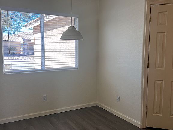 3rd image of 2636 N Splitwood Ave