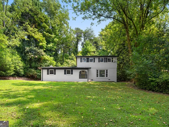 1973 Pine Tree Trl, Gainesville, GA 30501