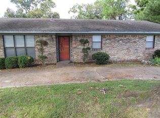 1301 E Shawnee St, Tahlequah, OK 74464