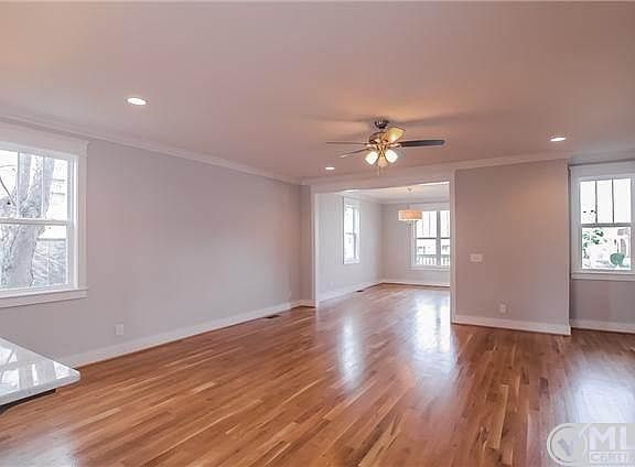 4th image of 1217 Tremont Ave