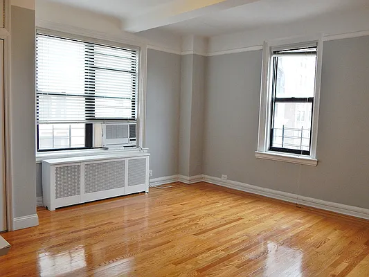 Rented by Rachel Realty | media 34