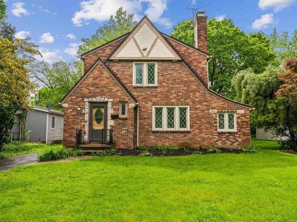 967 S Cassingham Rd, Bexley, OH 43209