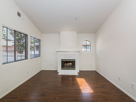 3rd image of 11253 Terra Vista Pkwy APT F