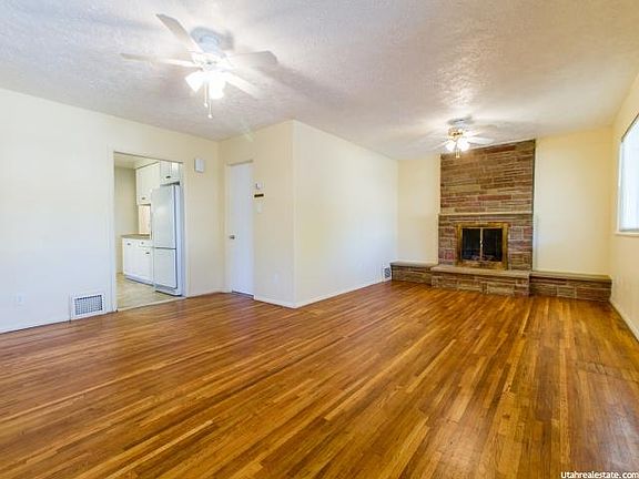 4th image of 334 E Milton Ave
