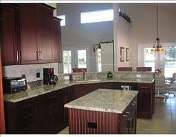 4th image of 4862 Westchester Ct