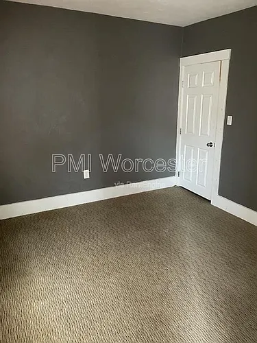 174 Ingleside Ave #1 Photo 1